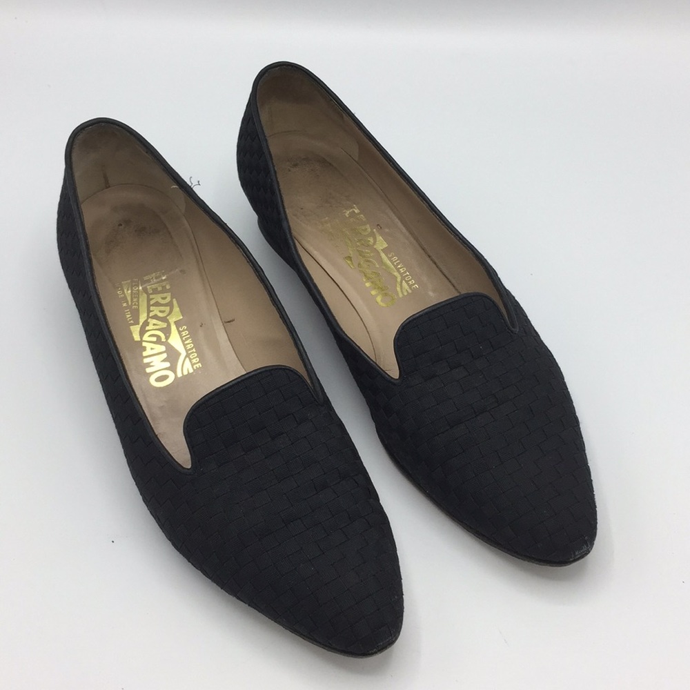 Salvatore Ferragamo Navy Blue Woven Fabric 9 1/2 B